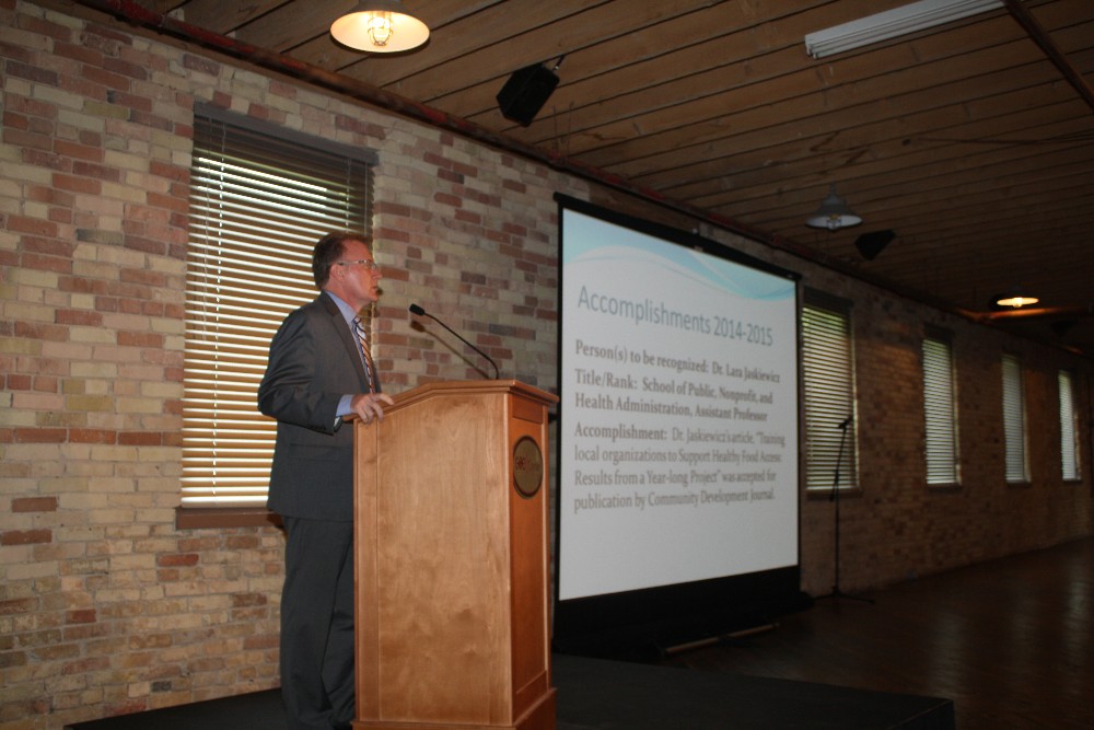 Associate Dean Stansbie Welcoming CCPS Faculty and Staff